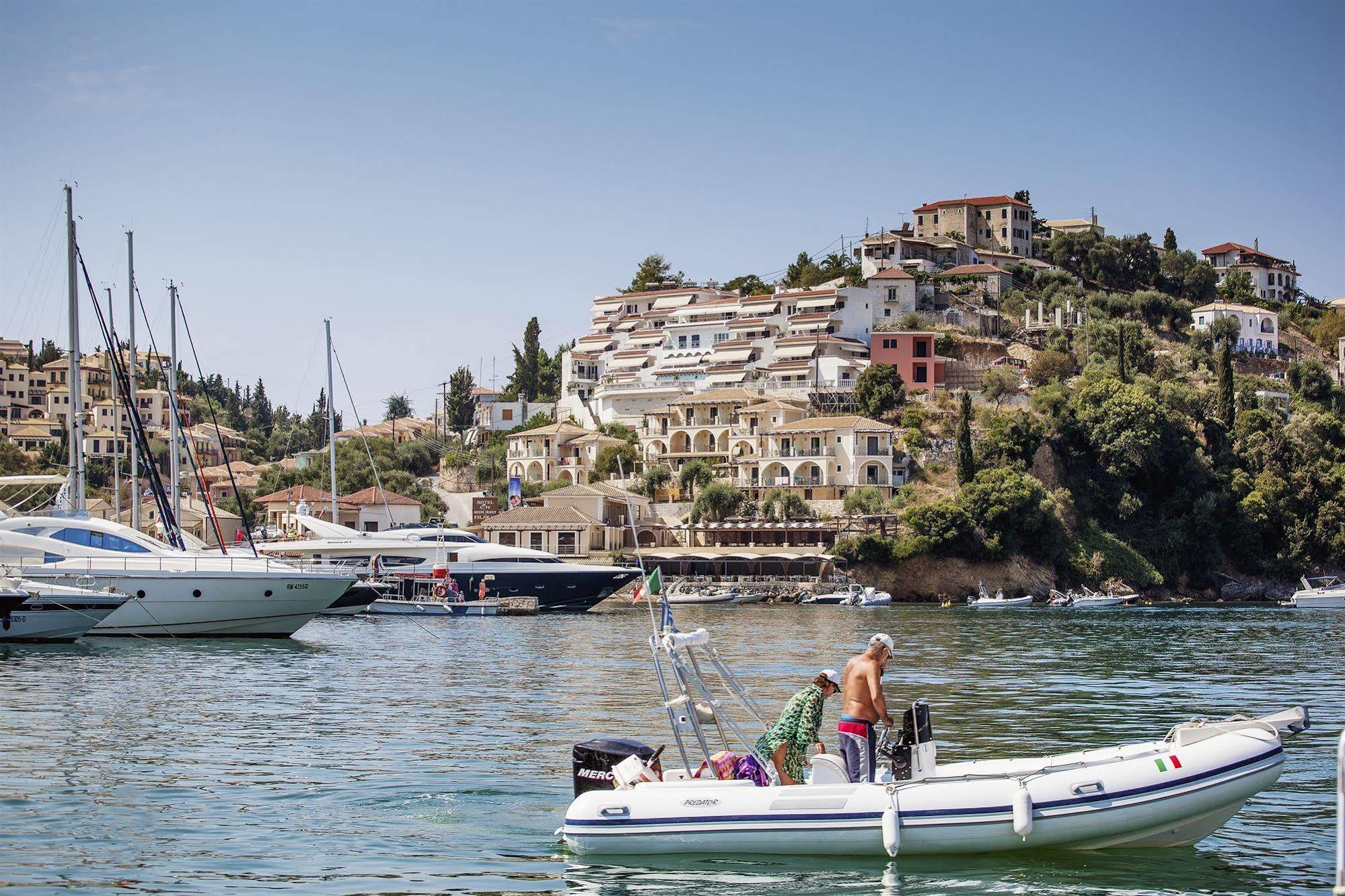 Panorama Botsaris Apartments Sivota  Bagian luar foto